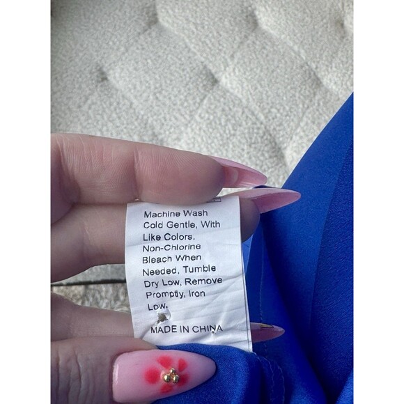 Shein Bright Blue Satin High Neck Sleeveless Tie Back Blouse Size Medium - Picture 6 of 7